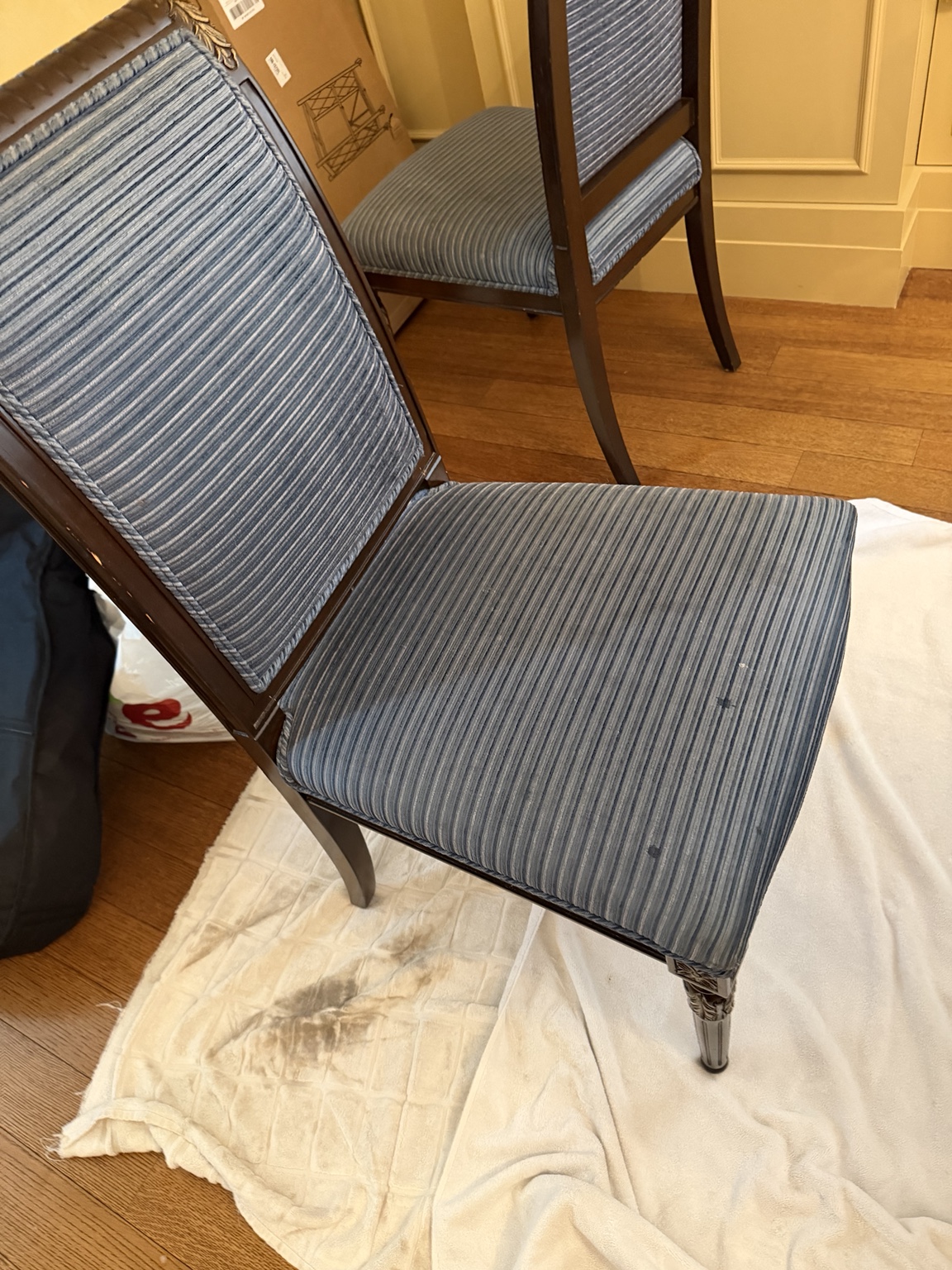 Dining chair cleaning result